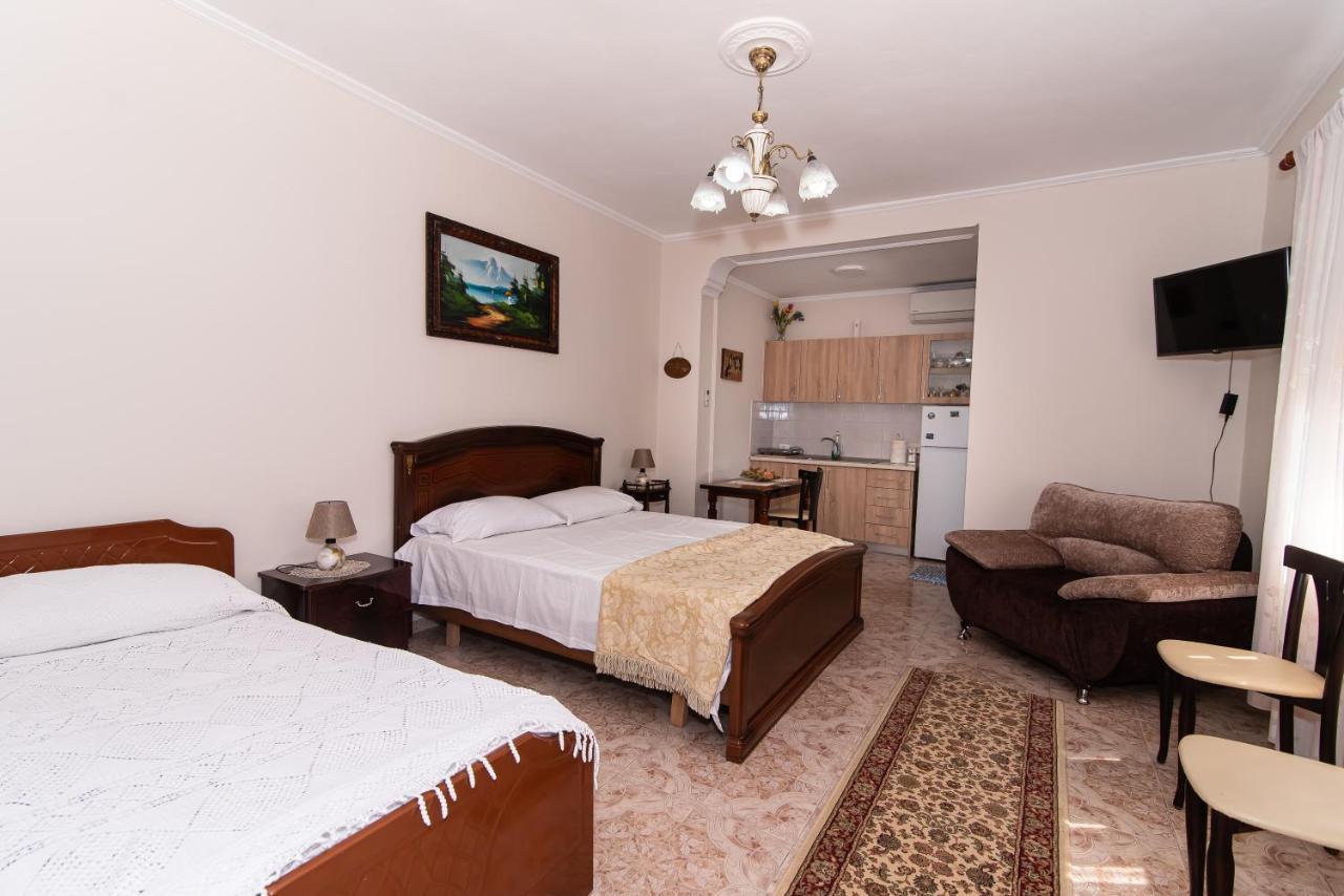 Erla'S Apartment تيرانا المظهر الخارجي الصورة