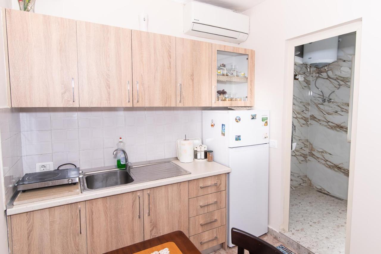 Erla'S Apartment تيرانا المظهر الخارجي الصورة